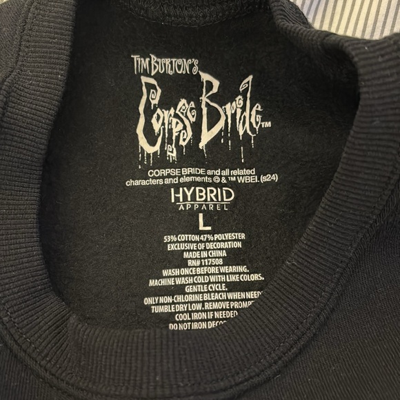 The Corpse Bride sweater - Picture 5 of 5